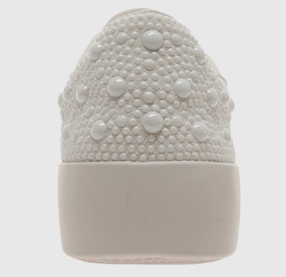 Pearl Court Sneaker